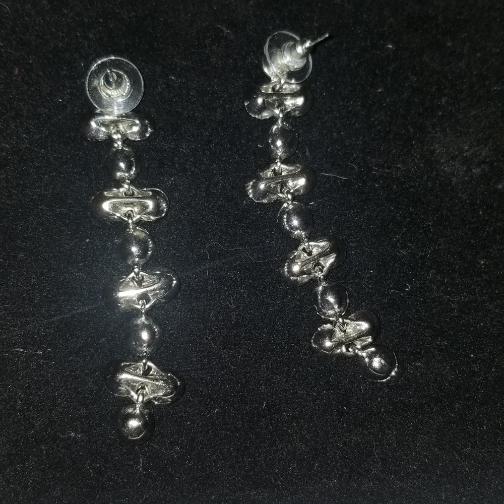 Pretty dangle earrings - Picture 2 of 3